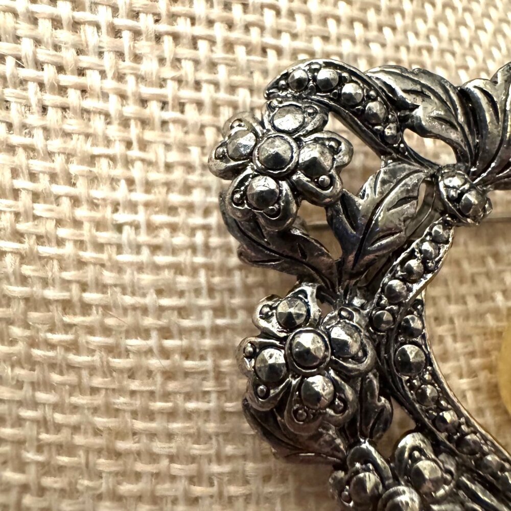 Antique-Style Silver Floral Brooch With Dangling Faux Pearl Accent - Picture 4 of 9